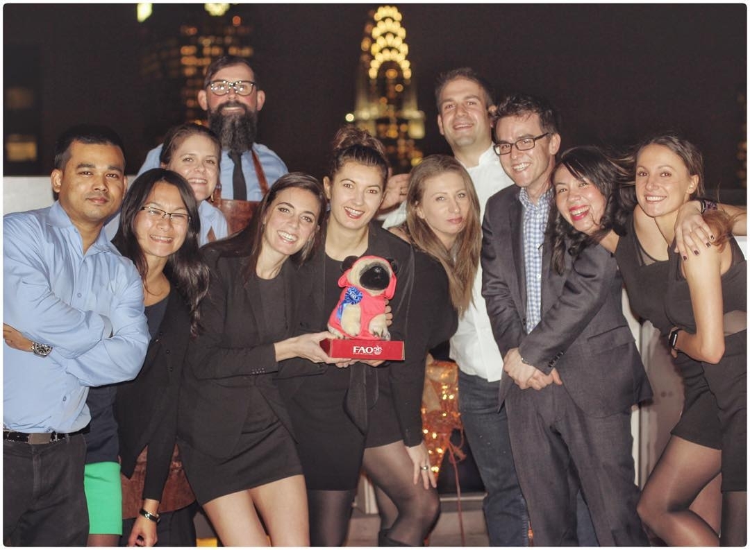 #Congratulations to the #topdogteam of the quarter! #barfiftyfour #yourock #inah…