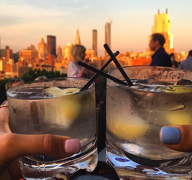 Looking forward to the memories of right now.  @tannaavellaaa…  #rooftopbarsnyc …