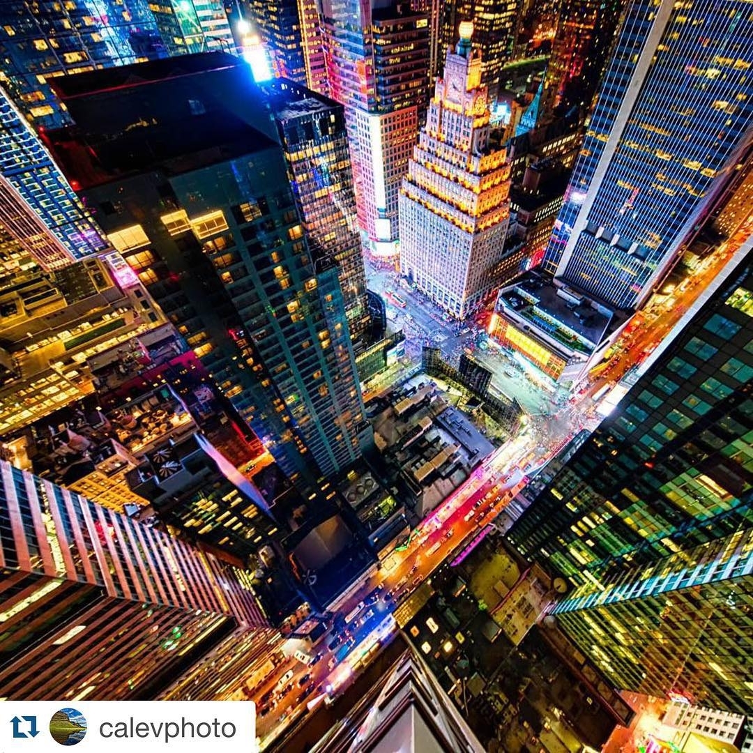 So bright and colorful! Fun photo @calevphoto – hope you’re having a great holid…