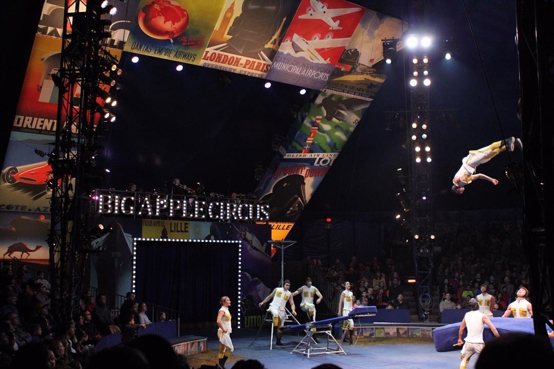Bring the #kids or be a kid again and see the amazing jugglers, acrobats, #clown…