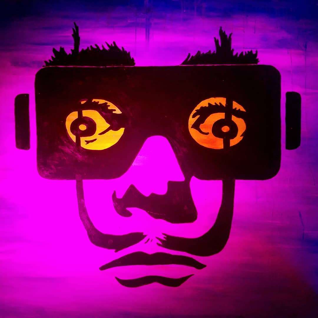 “Have no fear of perfection – you’ll never reach it.” – Salvador Dali
.
VR Dali …