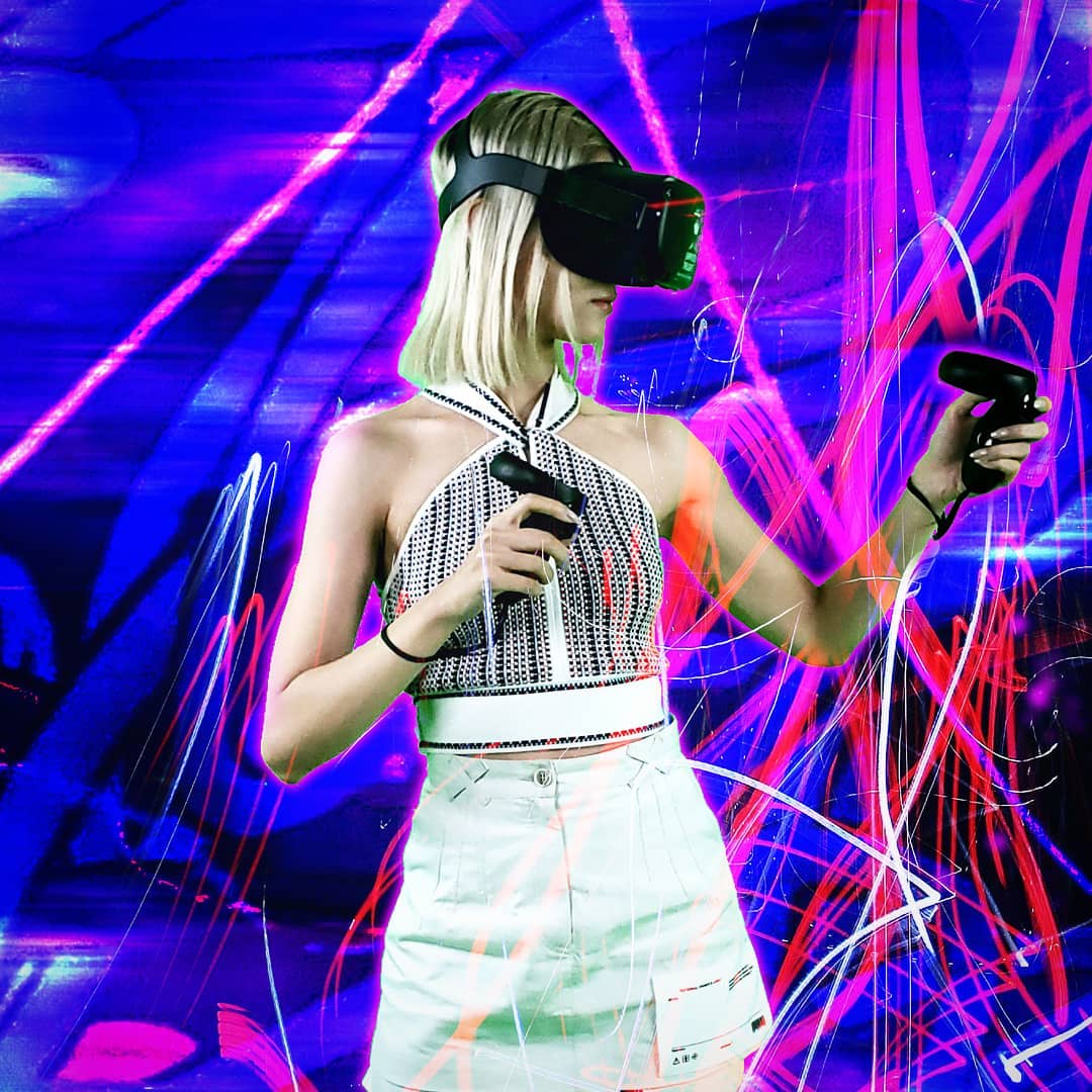Explore your creative side with virtual reality painting and other art