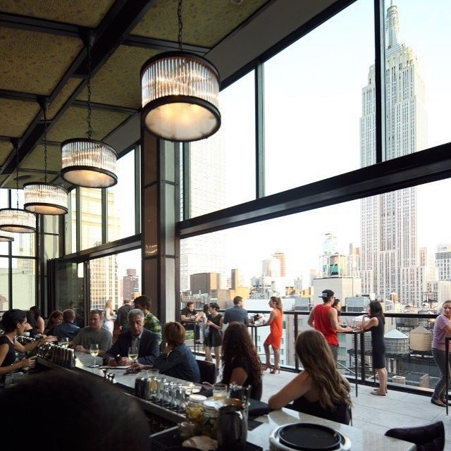 Make Monday monumental…. #rooftopbarsnyc #nyclife #nycnightlife…