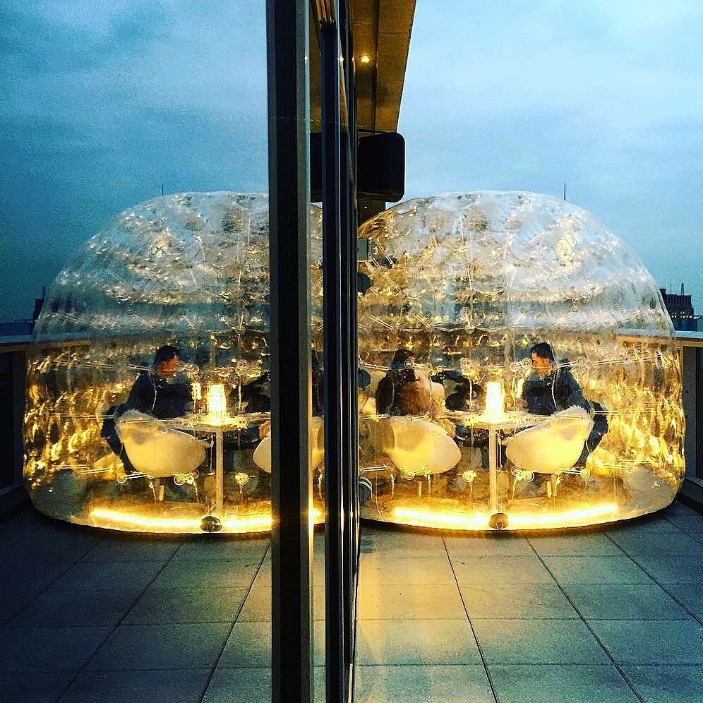 Reflections are a #mystery
#Bar54Bubble #inahyattworld 
#Igloo in #NewYorkCity b…