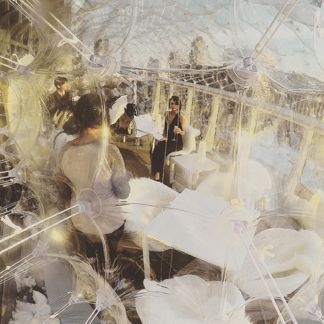 #BubbleInTheClouds moment with @nat.nova @athleisuremag @lipstickmisfit @shogo12…