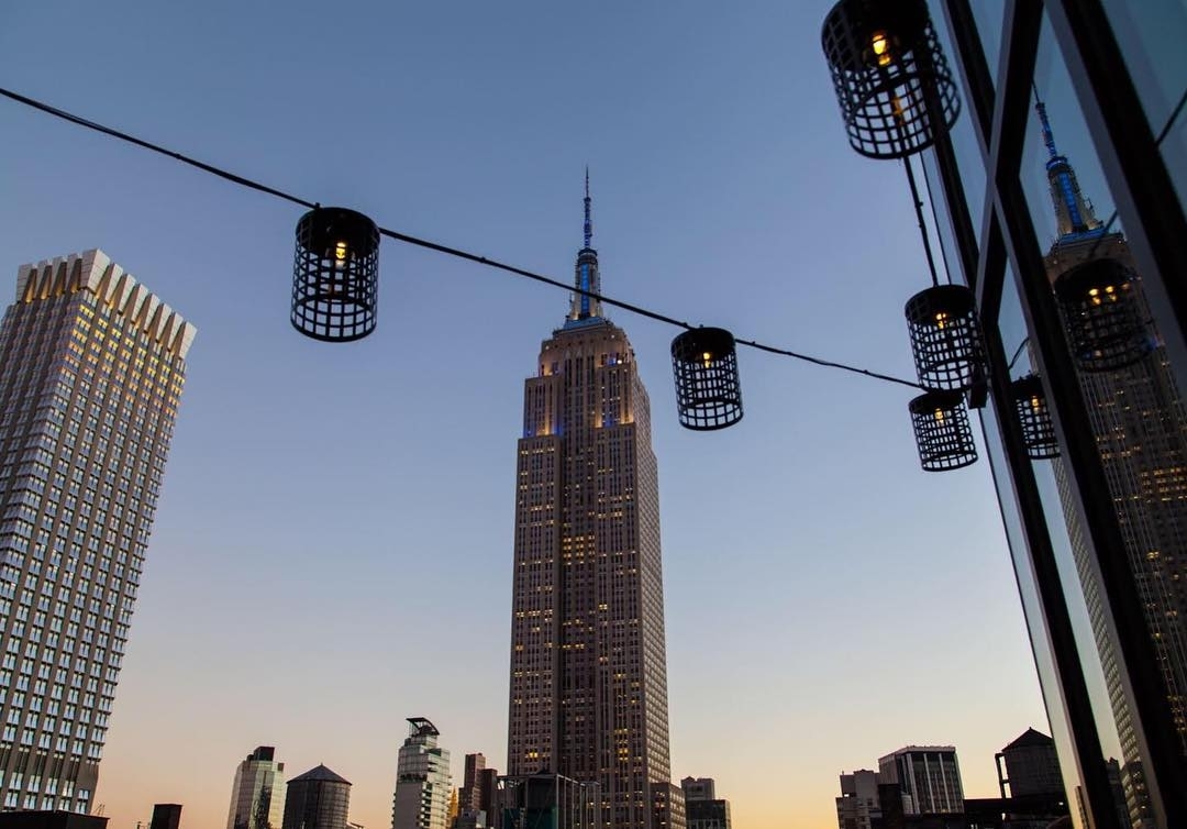 What is more New York than this view? This view during New Year’s Eve! Delight i…