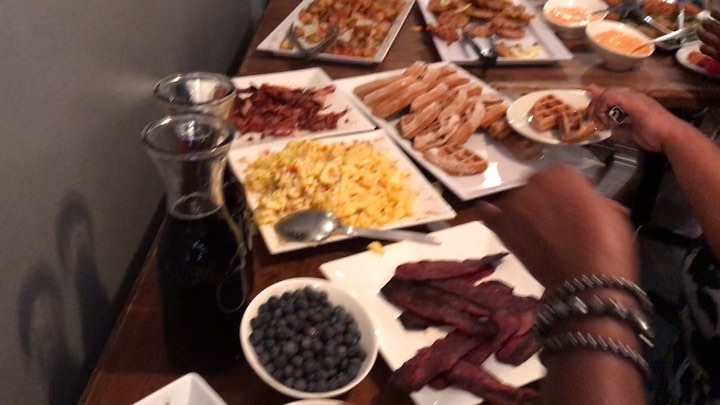 Book with us! Private parties, baby showers, birthday celebrations, wedding show…