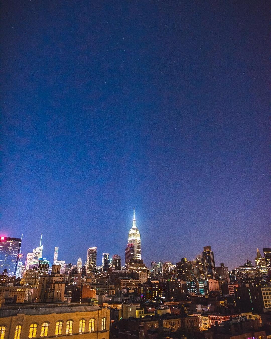 Tonight, shine bright. 
#PHDRooftop … #phdrooftop #rooftopbarsnyc #nyclife #nycn…