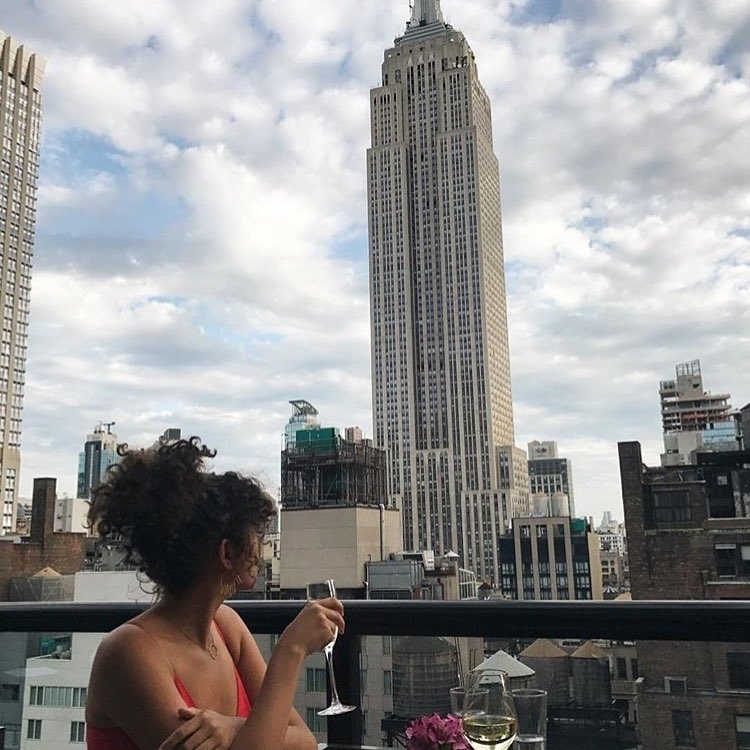Finding ways to enjoy cloudy days : @maisofala…  #rooftopbarsnyc #nyclife #nycni…