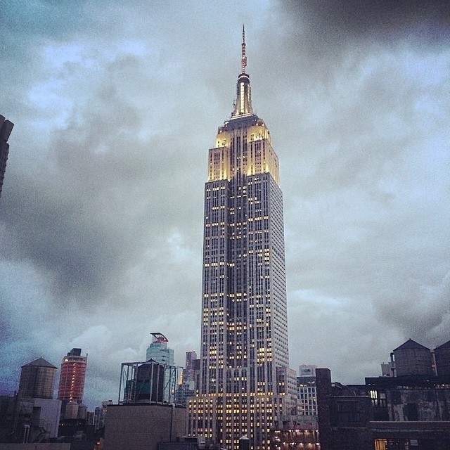 ️, with a chance of beautiful. : @northseventhandbedford…  #rooftopbarsny…
