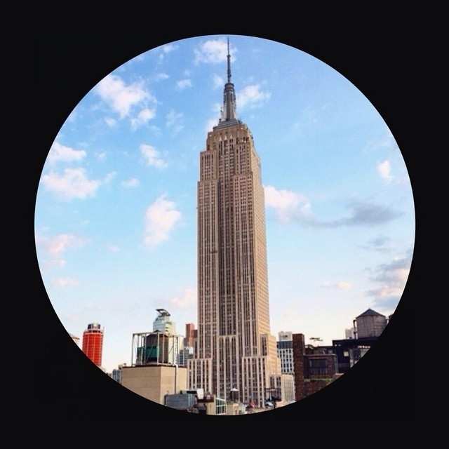 #IntoTheSpyglass – Standing tall… : @JJ12tren… #intothespyglass #rooftopbarsnyc …