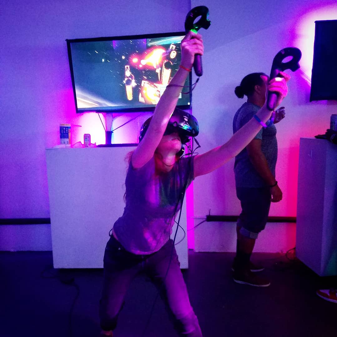 Raise your hands up for VR and play awesome games this weekend! Bring your frien…