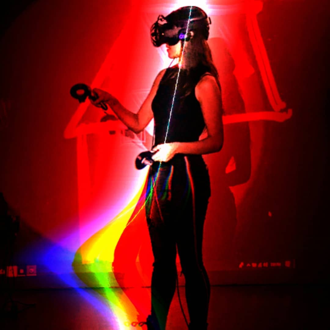 Painting in virtual reality is super fun! You won’t know untill you try it! #cre…