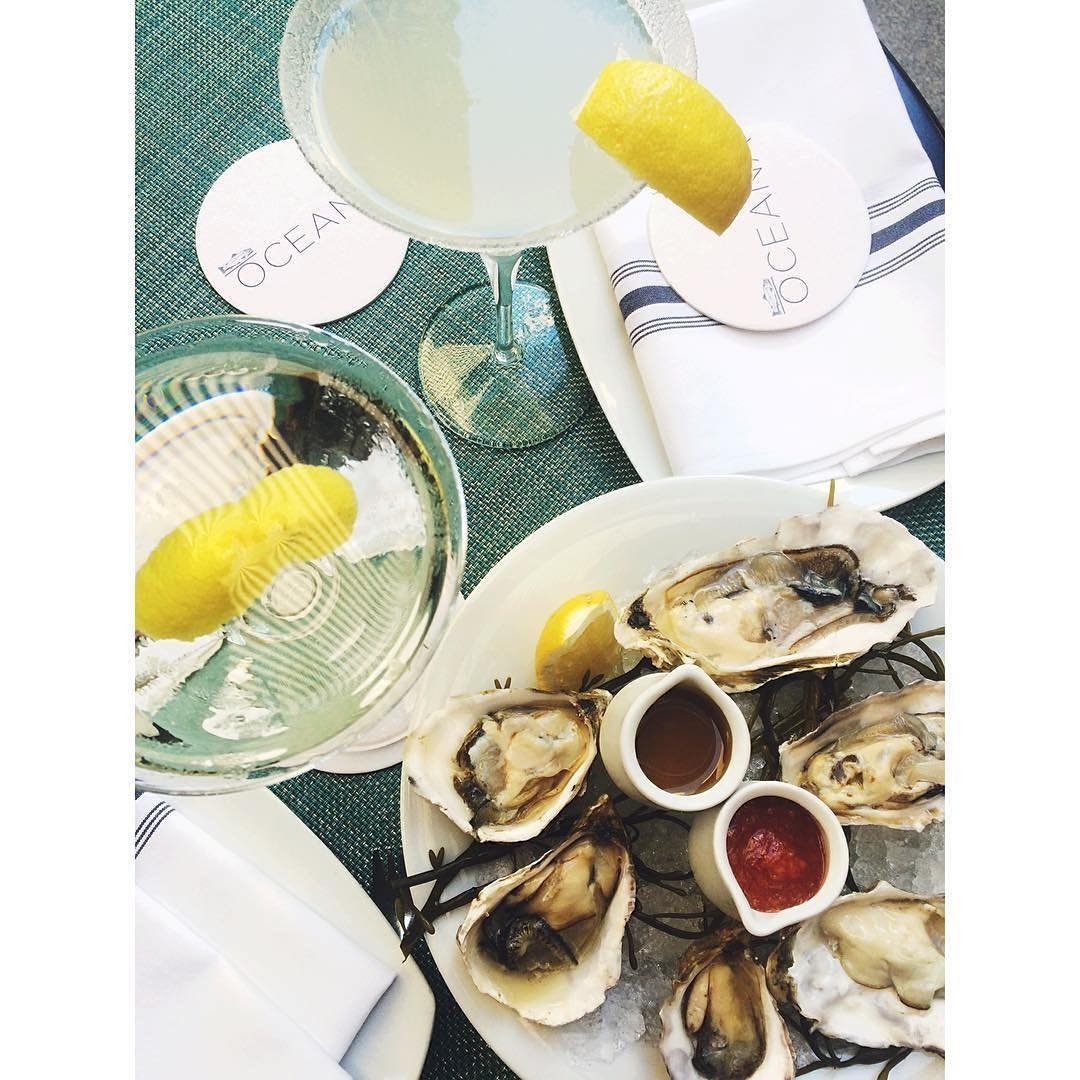#cheers to the #weekend ️ #TGIF #inahyattworld #draaanks #nyc_instagram #…
