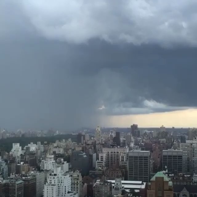 #lightning and #thunder in #NYC # by @ed531 ️#today #instagram_nyc #besto…