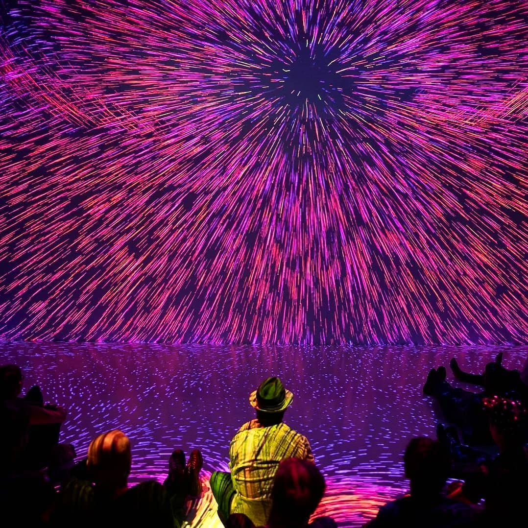 They wolds you can see and explerience in VR are only limited by your imaginatio…