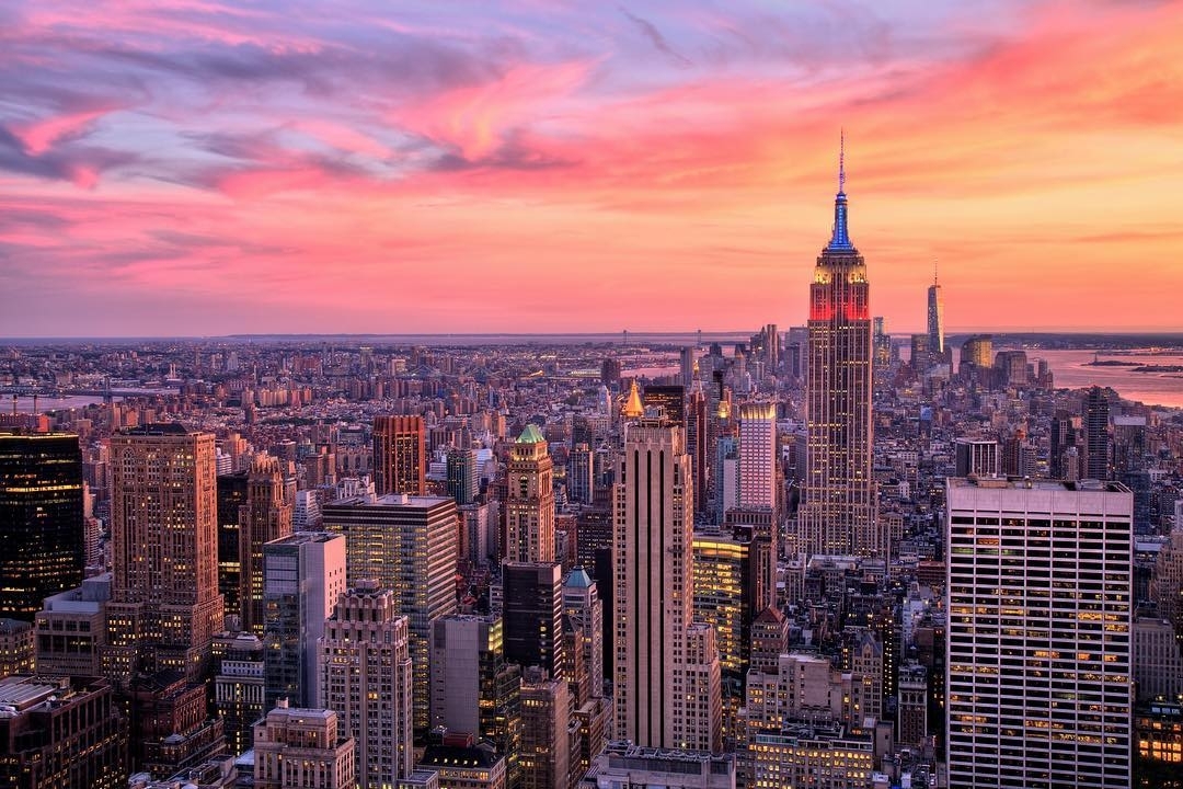 … #rooftopbarsnyc #nyclife #nycnightlife…