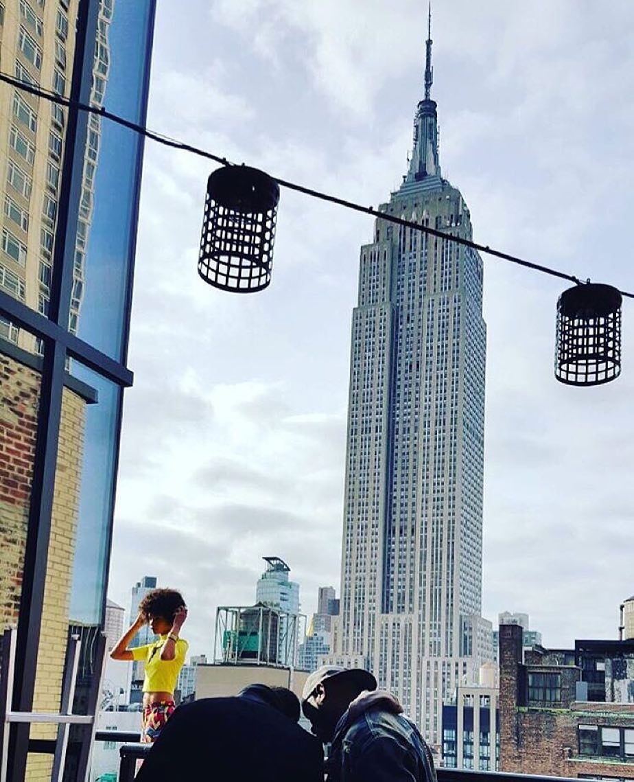 We’re high on style.
: @chenburkettny #regram… #regram #rooftopbarsnyc #nyclife …