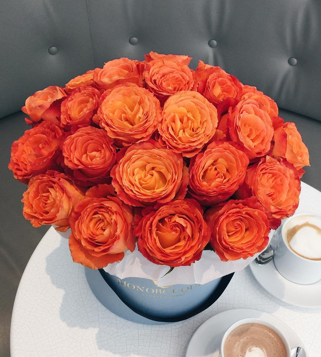 With suggestion of fire, citrus, and glowing sunsets, orange roses make the perf…