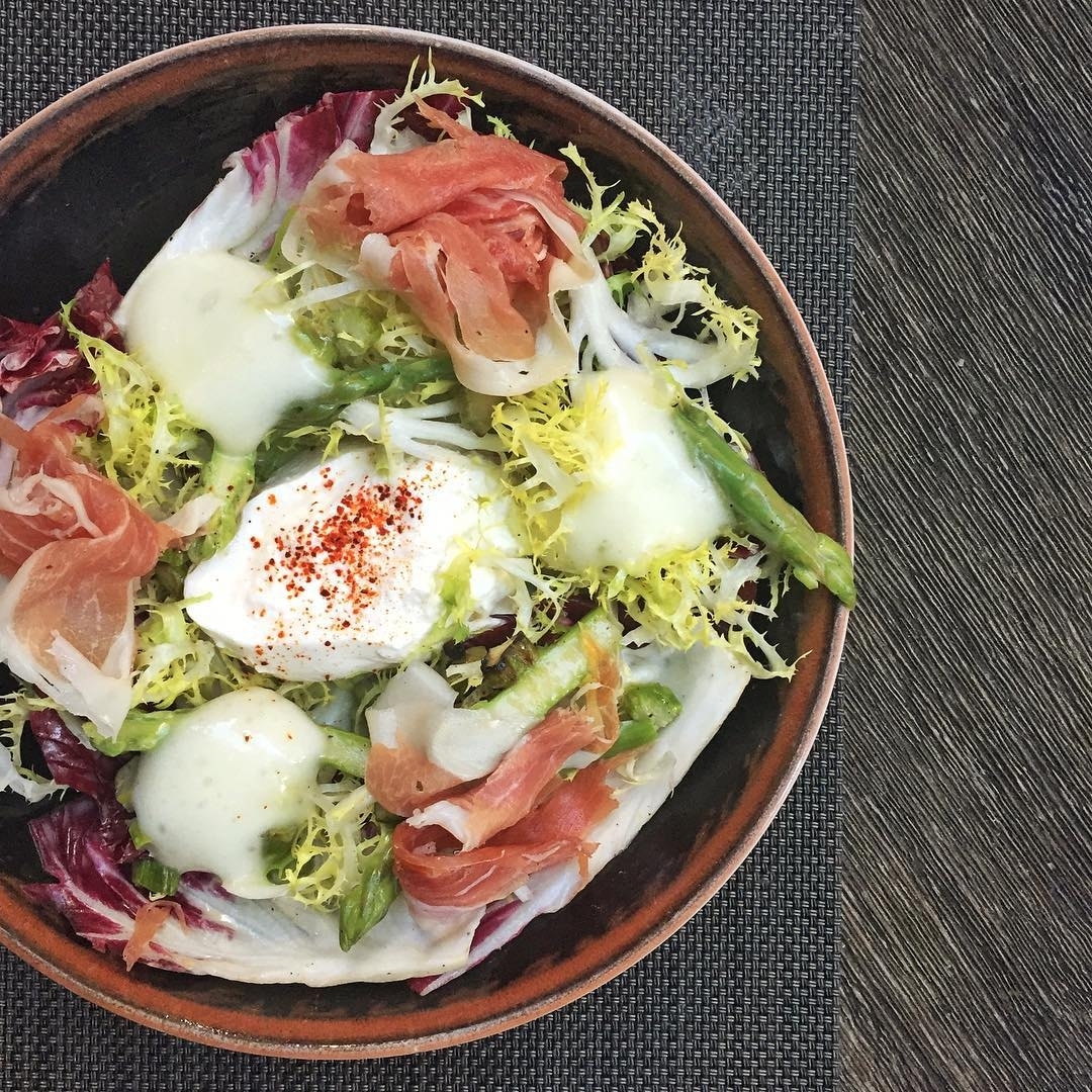 @davidburkefabrick knows how to make a mouthwatering salad: Burrata salad with g…