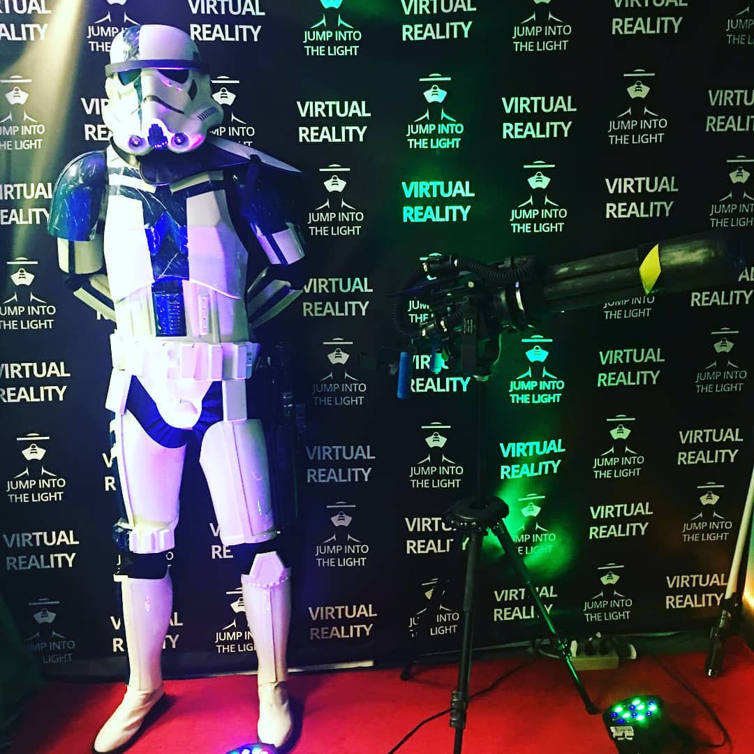 MAY THE 4th BE WITH YOU!
We are celebrating #StaWars day with #VR  SW themed exp…