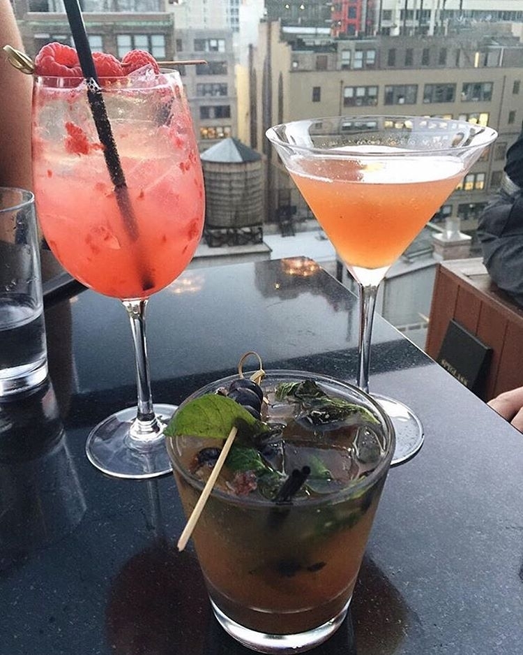 1’s company, 2’s a crowd & 3’s a party!
 @wanderingeater…  #rooftopbarsnyc #nycl…