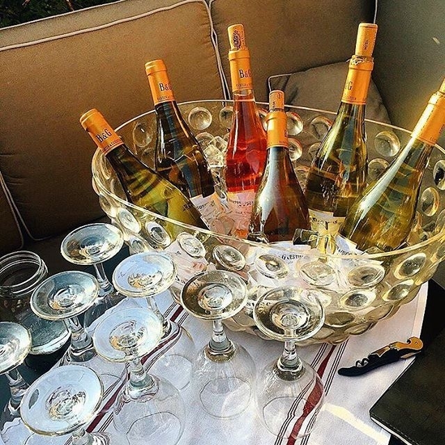 Me & all my friends doin’ well.
 @alivenyc…  #rooftopbarsnyc #nyclife #nycnightl…