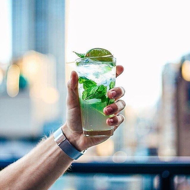 Mojito Monday  @datswhatupp…  #rooftopbarsnyc #nyclife #nycnightlife…