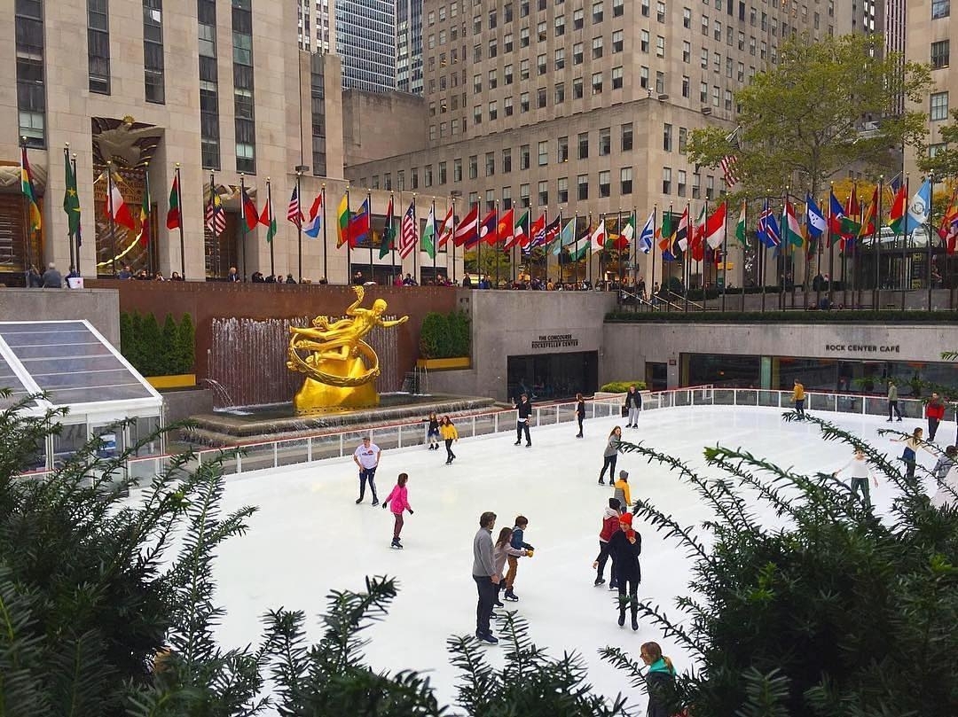 Wouldn’t it be #fun to glide in the middle of #NewYorkCity and just enjoy the #h…