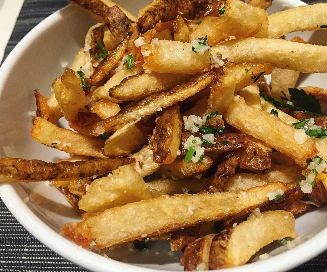 We’ve got the #best #fries you’ll ever havestop by #T45 and #taste #heaven &#xfe…