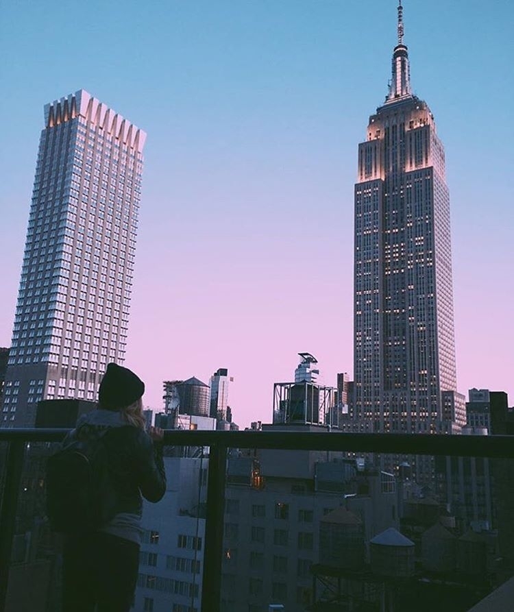 Purple haze.
: @dredayirl #regram… #regram #rooftopbarsnyc #nyclife #nycnightlif…
