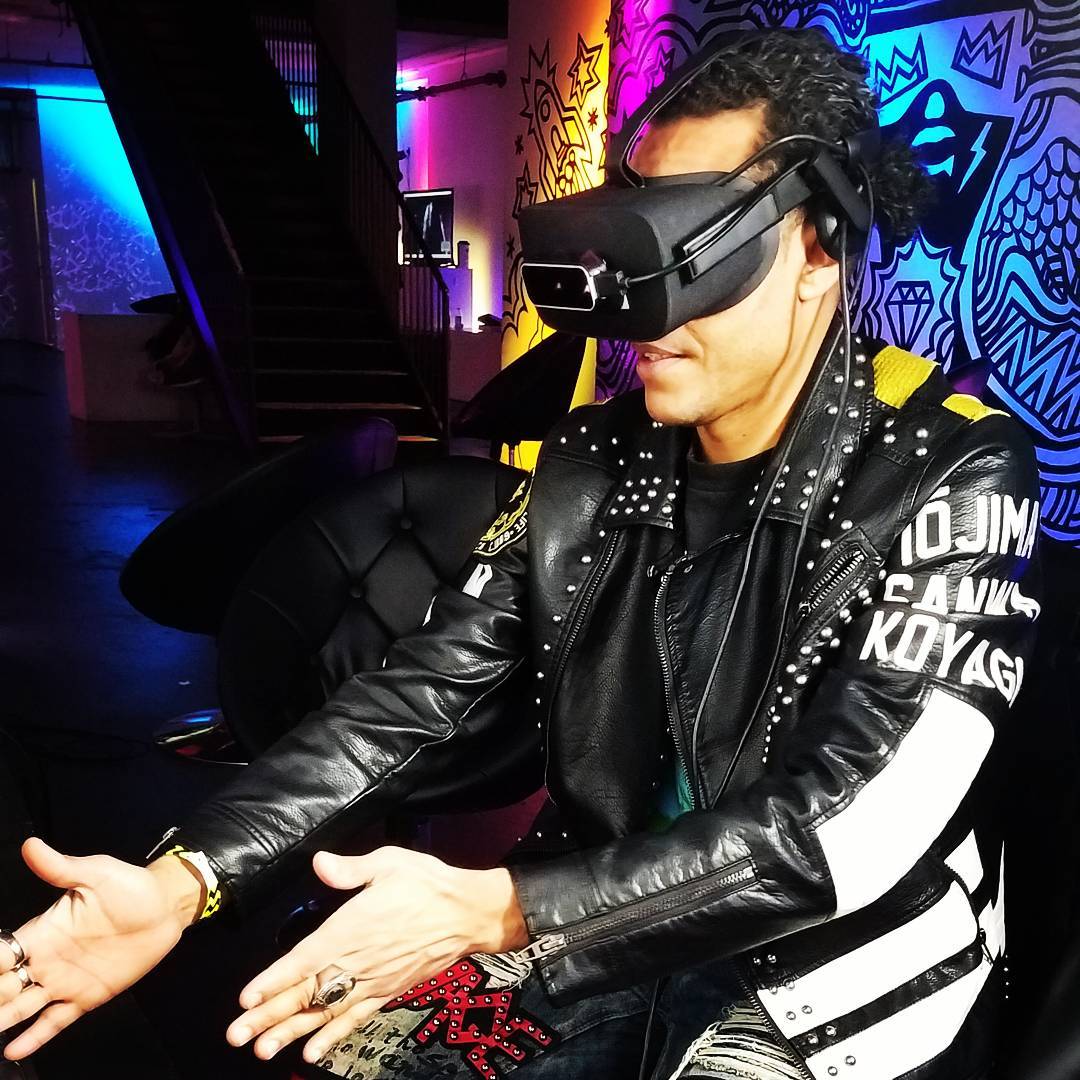 Manipulate and interact with VR just by using your hands, no controllers needed …