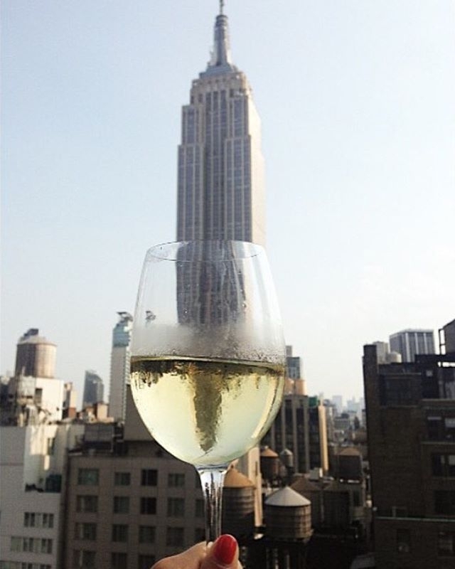 @its_me_jaime…  #rooftopbarsnyc #nyclife #nycnightlife…
