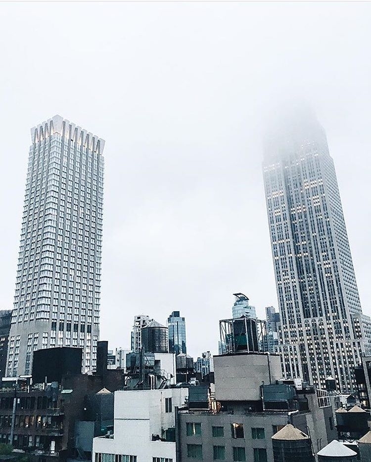 Cloudy views  @brayanmess…  #rooftopbarsnyc #nyclife #nycnightlife…