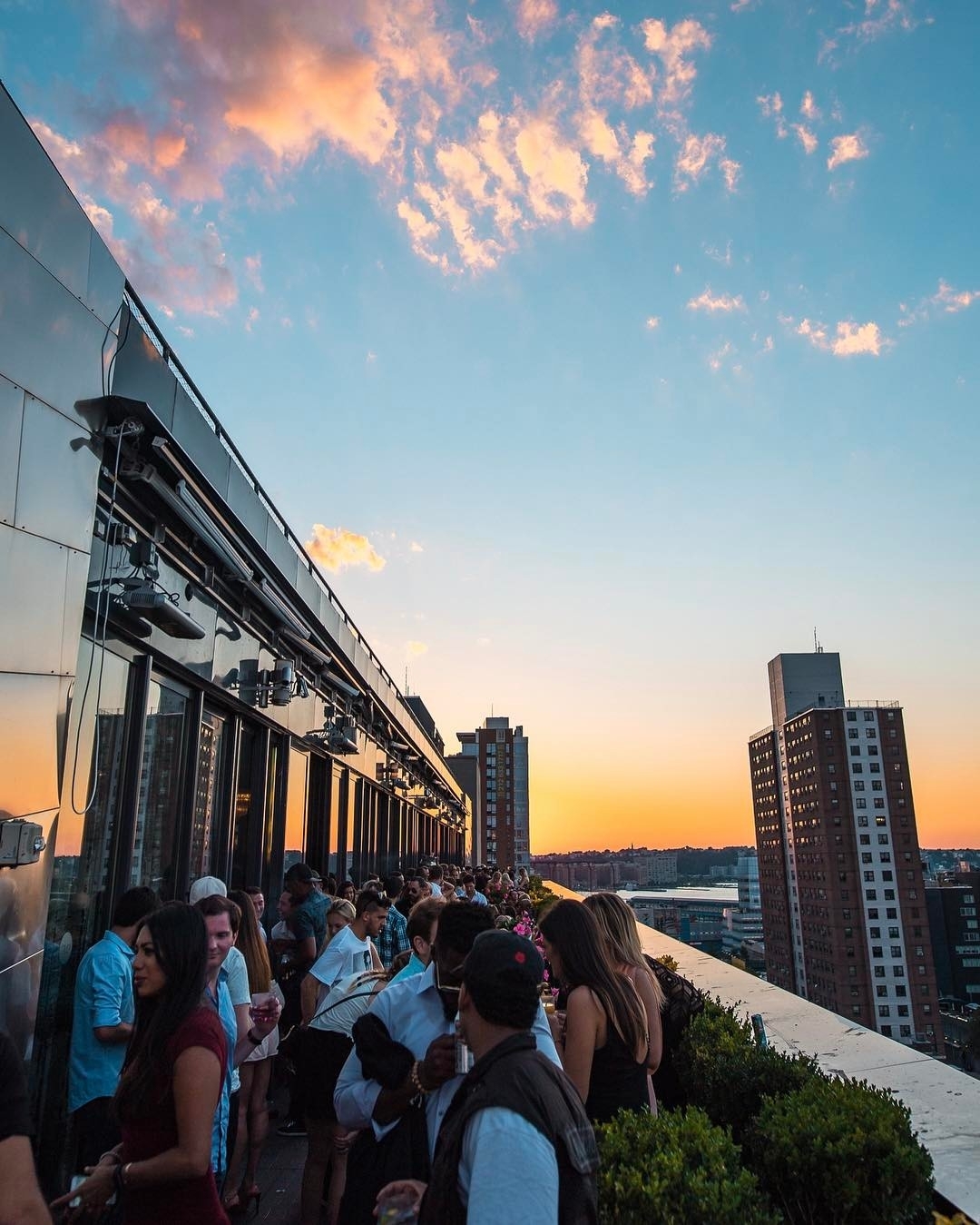 So… anyone missing this today? #TBT… #tbt #rooftopbarsnyc #nyclife #nycnightlife…