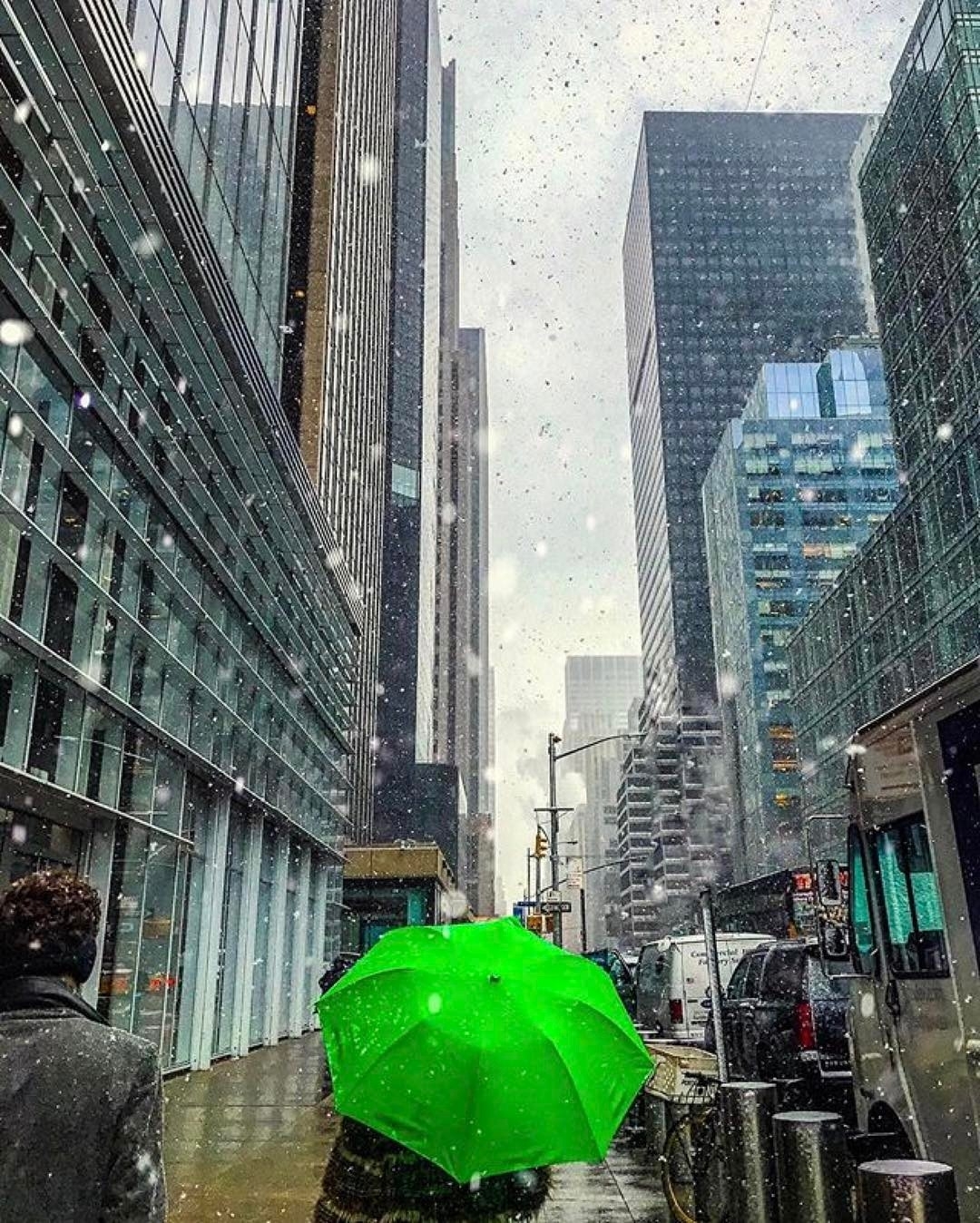 “If it´s cold and cloudy outside,
And you want to be a great fella,
Make all you…