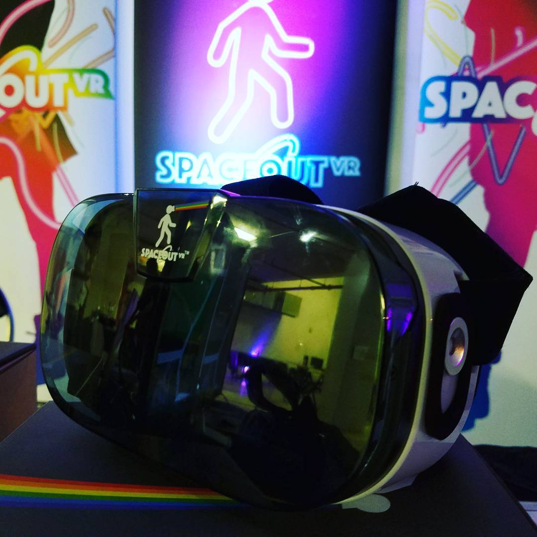 DAY 3 of @jumpintovrfest
Speakers, Demos, Vendors all centered arround vr and in…