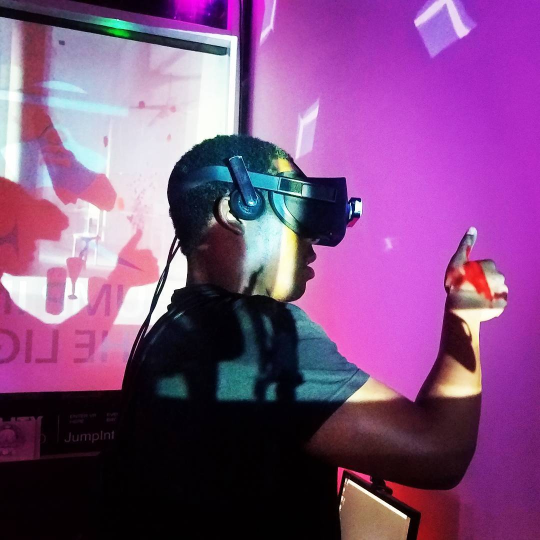 Thumbs up  for the best #VR experiences in town 
180 Orchard St 
.
.
.
.
#VIRTUA…