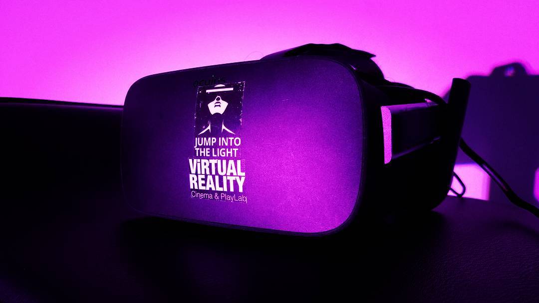 Interested about new tech? Come down to lower east side and try #VR. We offer di…