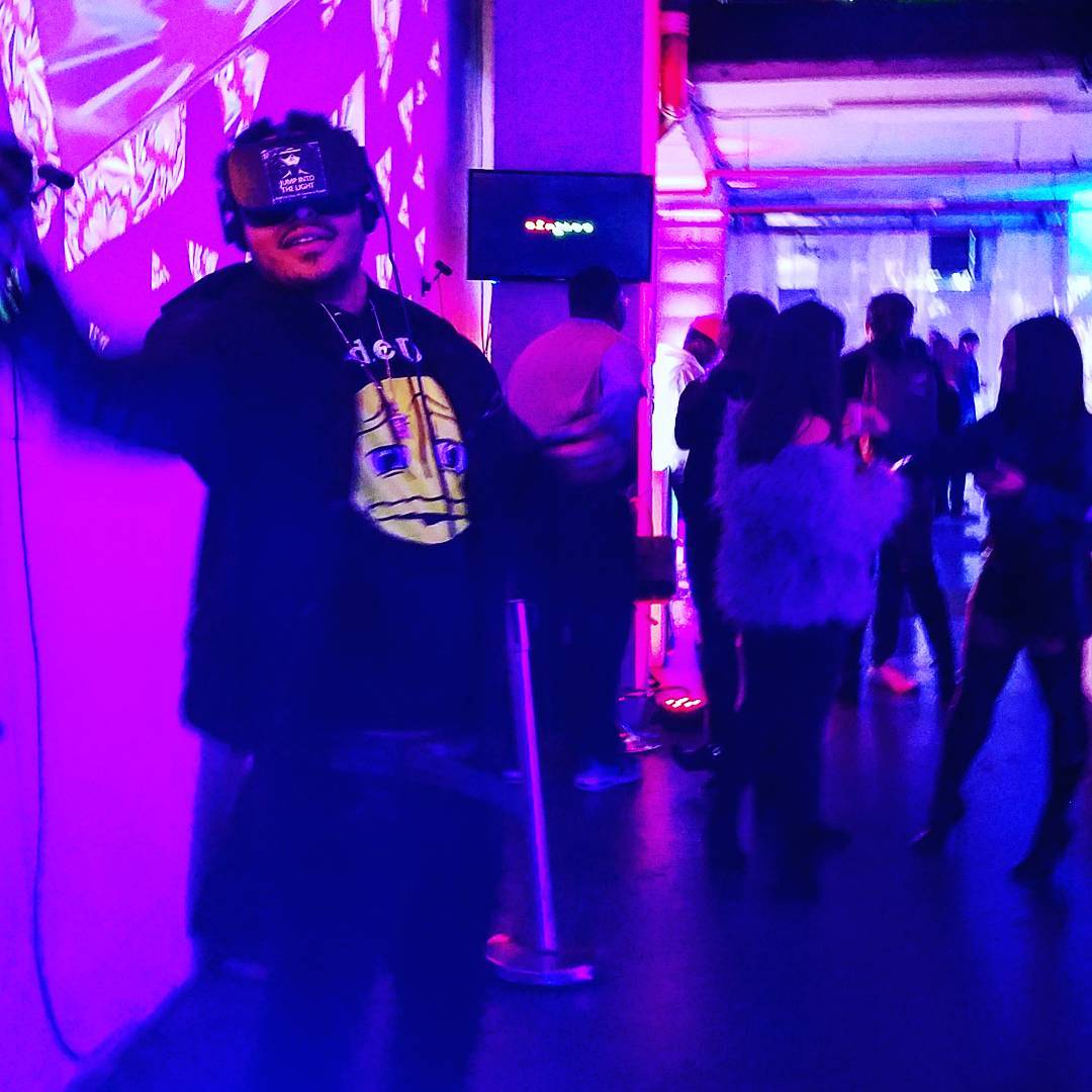 It’ Fridayyy!! Come out and play!! Best VR experiences in town 180 Orchard St. F…
