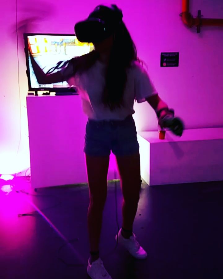 Just swinging it left and right.. VR fun times!! #vrcinema #vrplaylab #vr #Virtu…