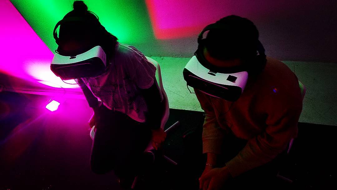 Saturdays are great for exploring virtual dreams @jumpintothelightnow

Tag a fri…