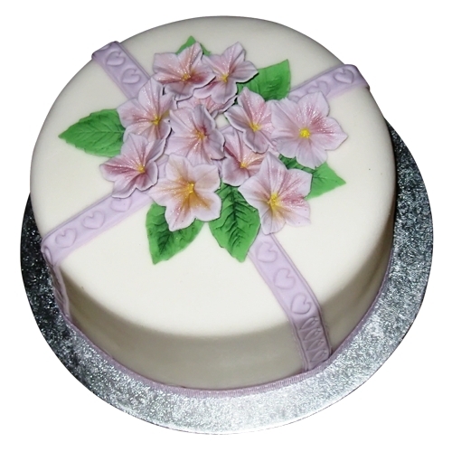 Check out our website. Come inside, Its fun inside!  #newyork #nyccakes #birthda…