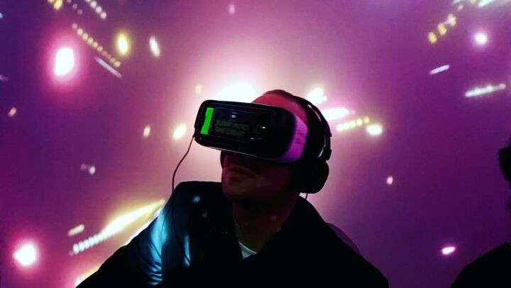 Mind blowing VR experiences!! @jumpintothelightnow 
#vrcinema #vrplaylab #jumpin…