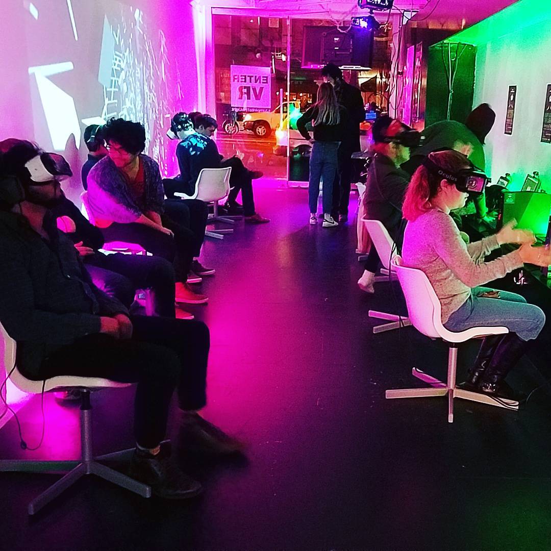Saturdays are perfect for VR explorateiin!! Jump into the light with us!! 355A B…