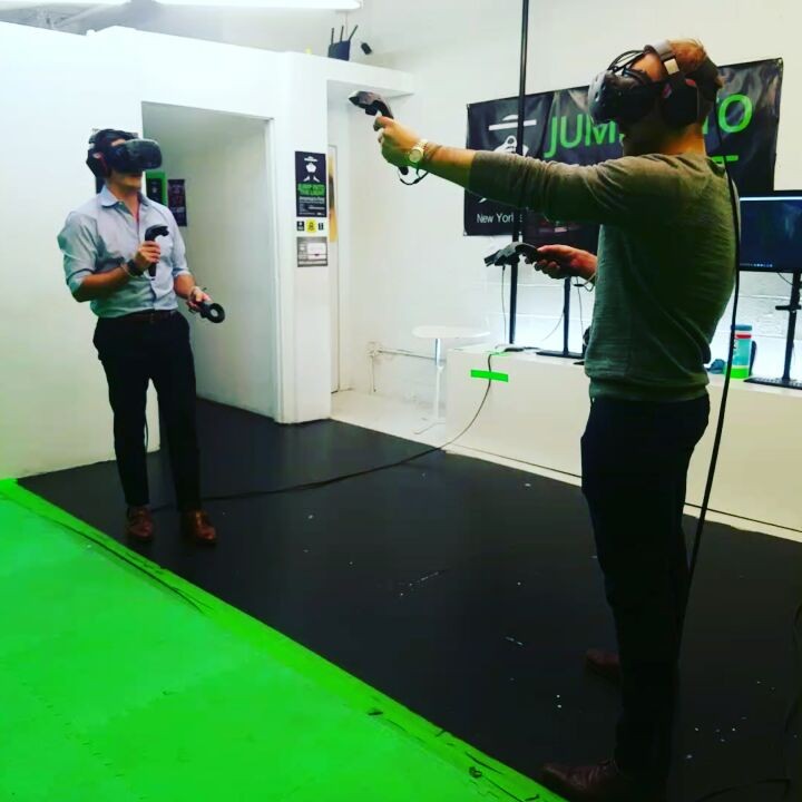 Survival mode!!
#zombieattack #zombies #JumpIntoTheLight #vrcinema #VRplaylab #v…