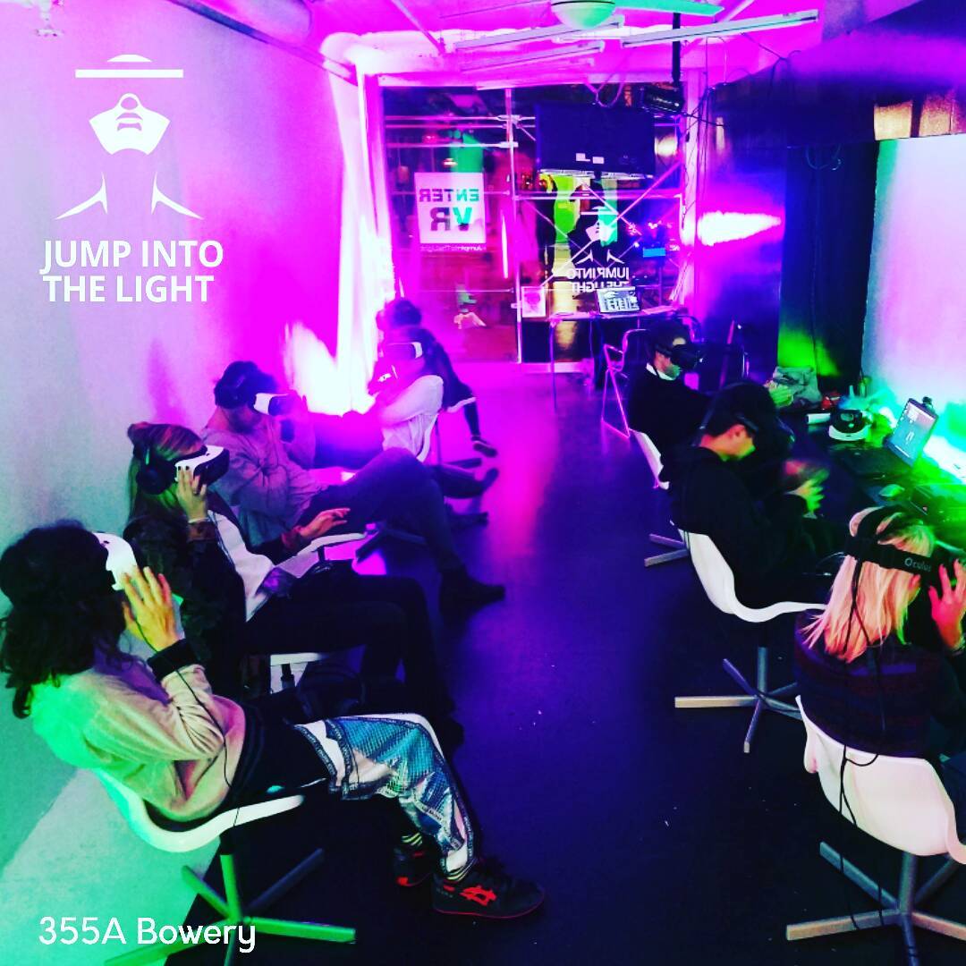 Bring all your friends and enjoy VR together!

Use “IG10” and save $10

#JumpInt…