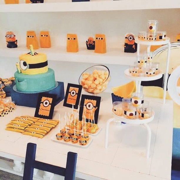 Minions Birthday.
Contact us for your next event.
Working al the East Coast.
F…..