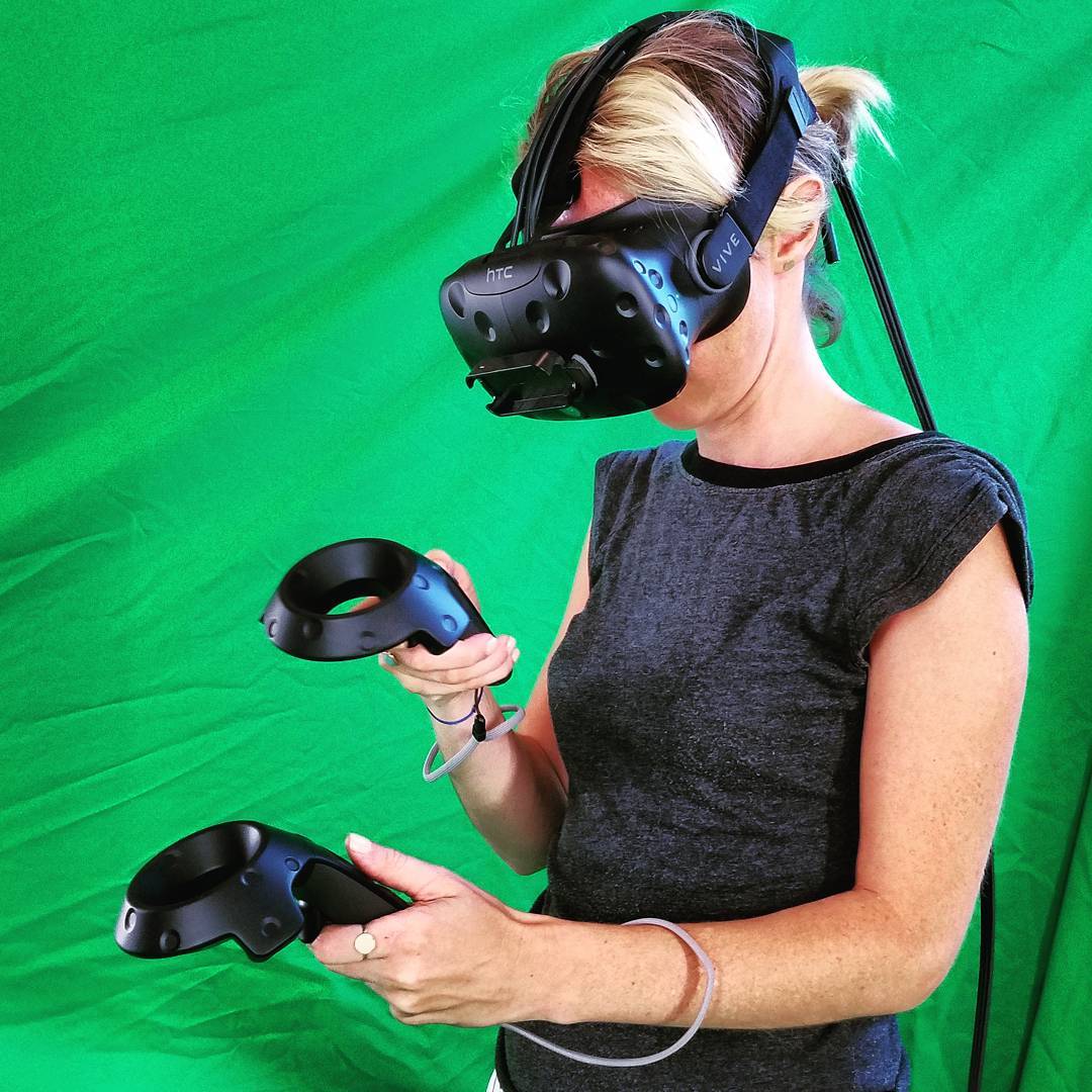 This could be you! Get creative with HTC Vive! @jumpintothelight this Friday

Ti…