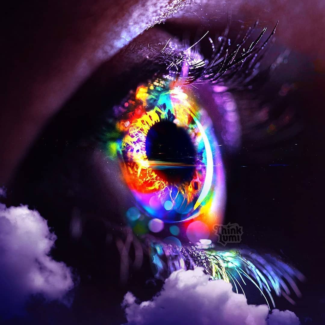 Put tue vr googles on and open your eyes to fully immersive experiences in anoth…